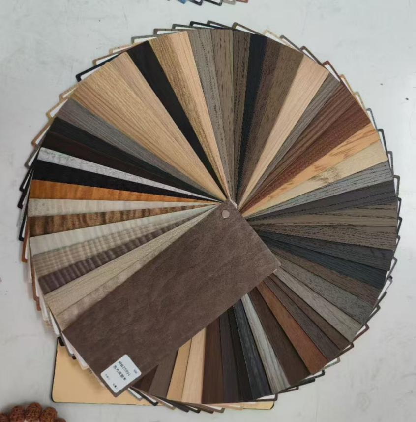 Nerūdijančio plieno durų paviršiaus apdaila: medienos grūdų plėvelės panaudojimo galimybių analizė