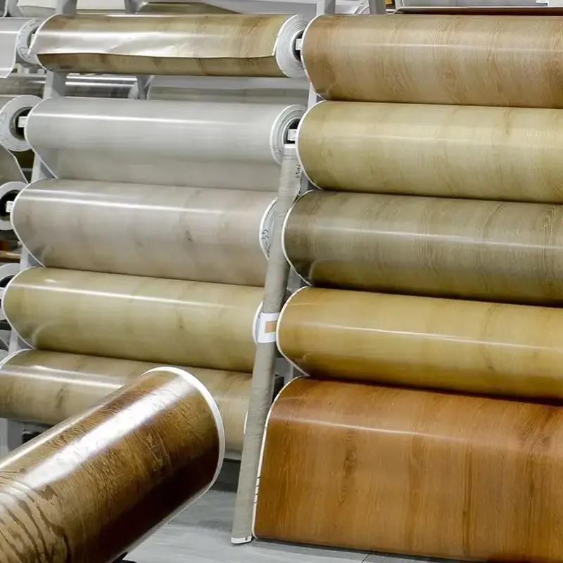 PVC spalvotos dekoro plėvelės, skirtos laminuoti ant WPC grindų: kodėl jos yra jūsų grindų žaidimų keitiklis