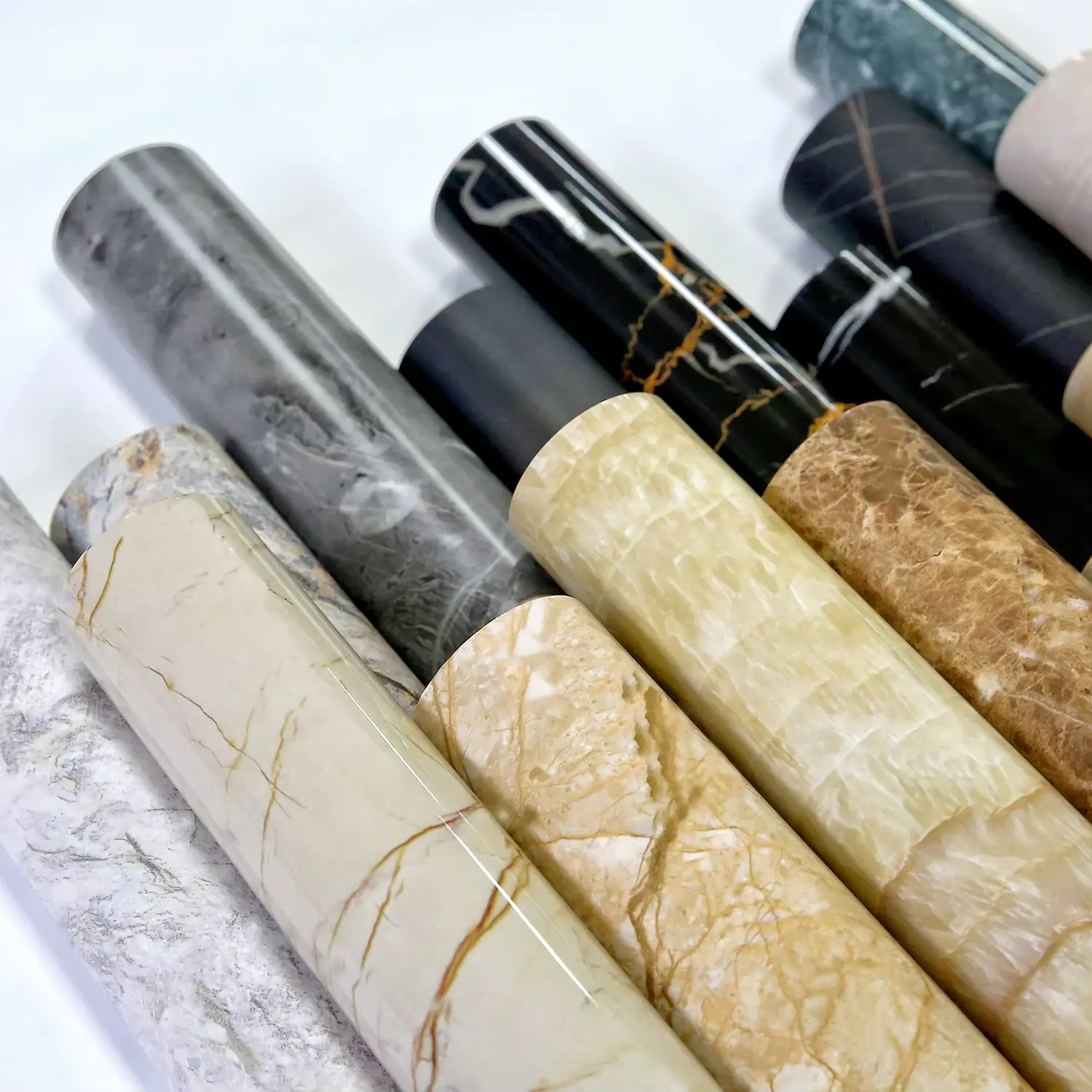 Neperšlampamas dekoratyvinis laminato tempimo membranos folija